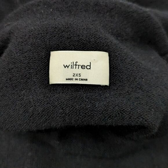 Wilfred Knee length Turtle Neck - Picture 3 of 6